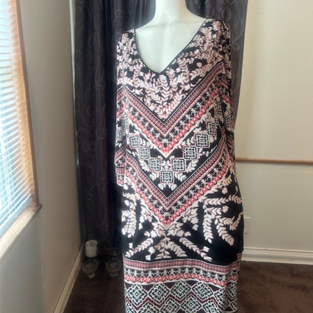 White House Black Market Floral Ikat 3/4 sleeves Sheath dress, size L
